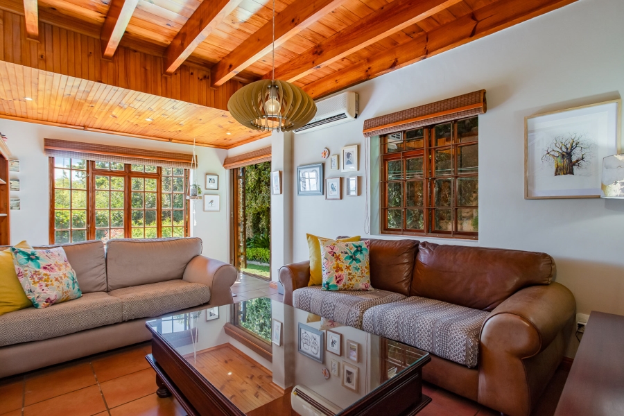 4 Bedroom Property for Sale in Bertville Western Cape